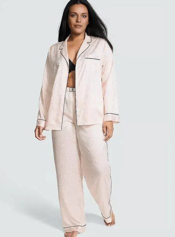 Пижама Victoria's Secret Glazed Satin Dew Drop Long Pajama Set - S - Розовый оригинал Victoria's Secret купить Украина 420063QAX