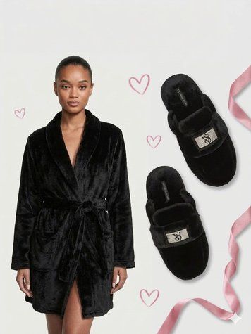 Подарунковий набір Victoria's Secret: Плюшевий халат та капці у фірмовому пакуванні - Чорний-M/L-S оригінал Victoria's Secret купити Україна 190955QC5